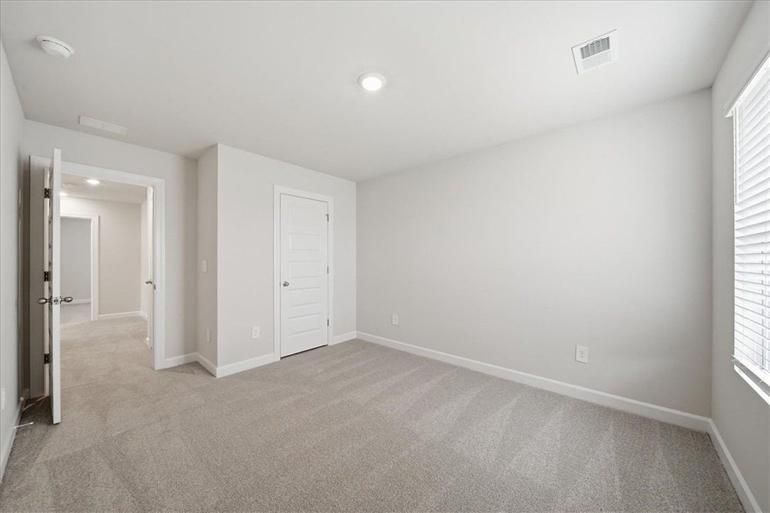 102 Gibbon Way Gray Court, SC 29645 - Photo 17 of 49