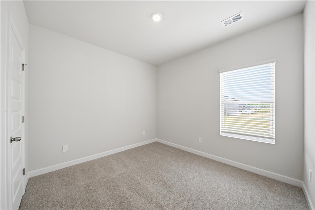 102 Gibbon Way Gray Court, SC 29645 - Photo 6 of 49