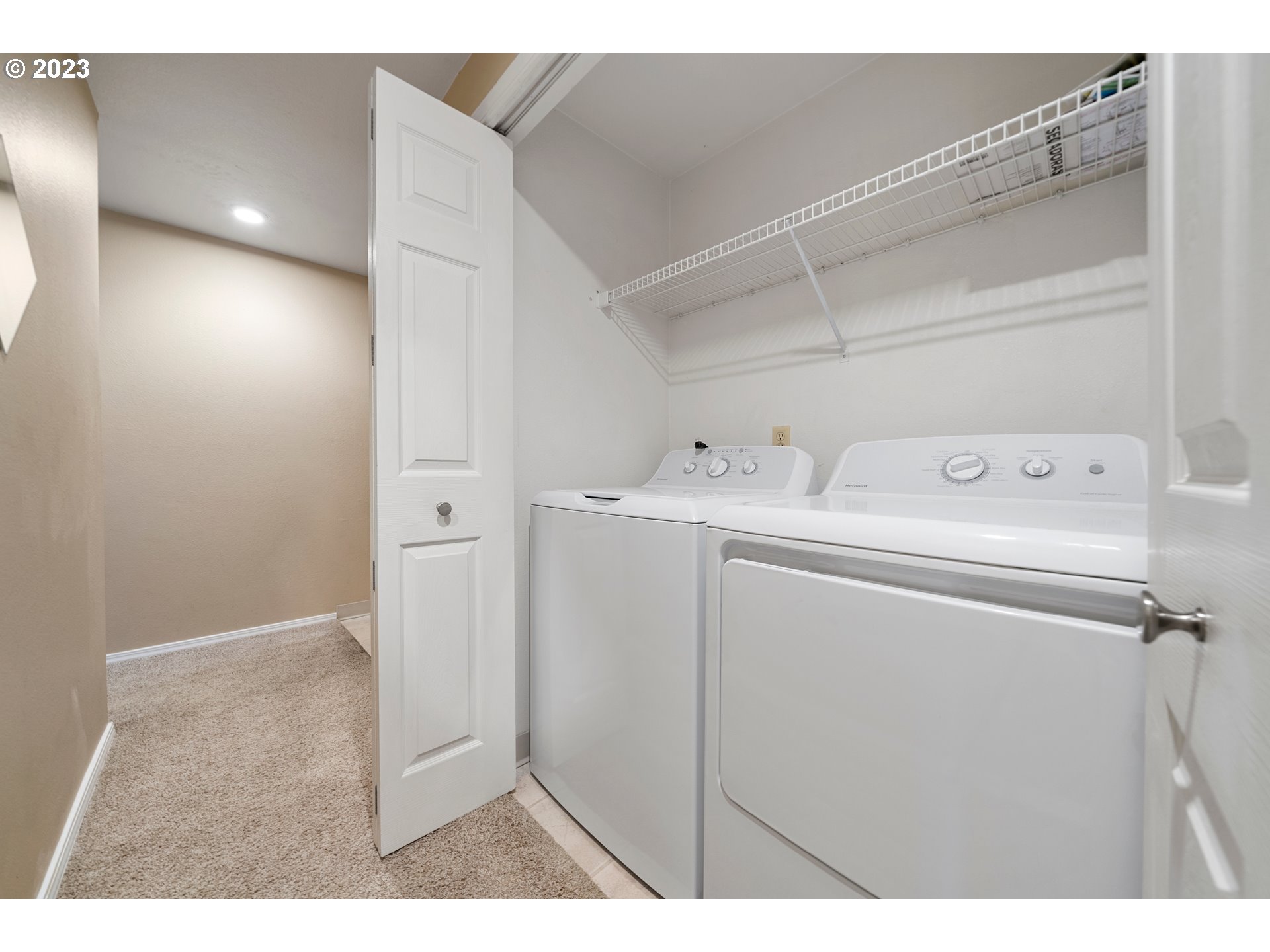 17516 Northwest Springville Road, Unit B16 Portland, OR 97229 - Photo 28 of 31 Gallery Image 28