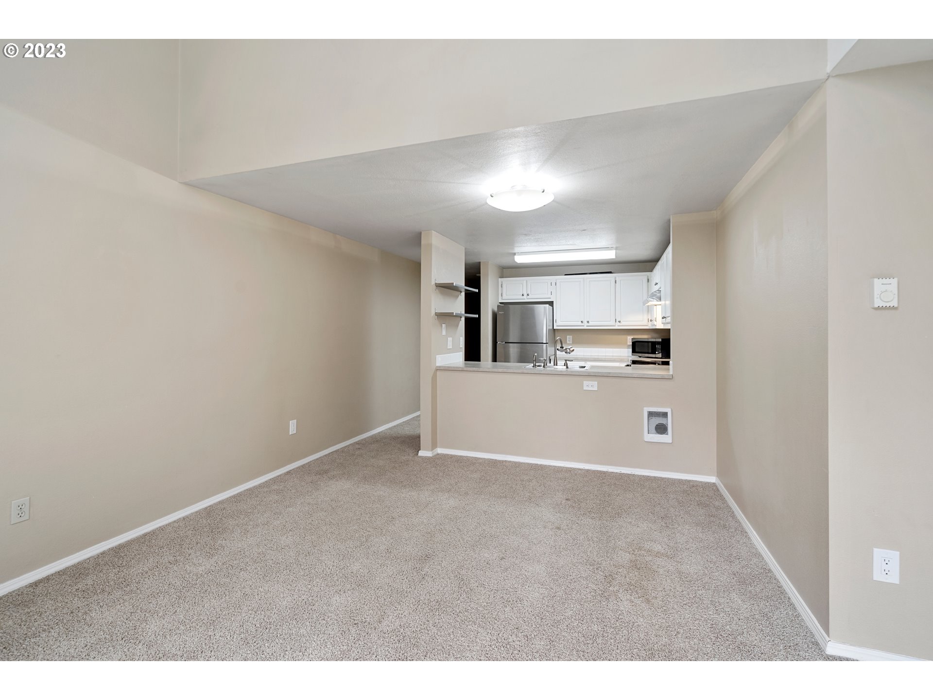 17516 Northwest Springville Road, Unit B16 Portland, OR 97229 - Photo 10 of 31 Gallery Image 10