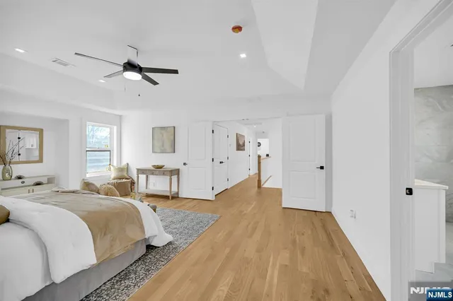 $939,999 | 7 Emerald Drive, Hamburg, NJ 07419