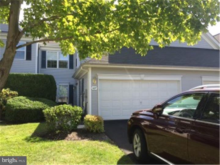 167 Coburn Road Pennington, NJ 08534 - Photo 2 of 18 Exterior Front