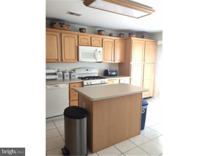 167 Coburn Road Pennington, NJ 08534 - Photo 8 of 18 Kitchen