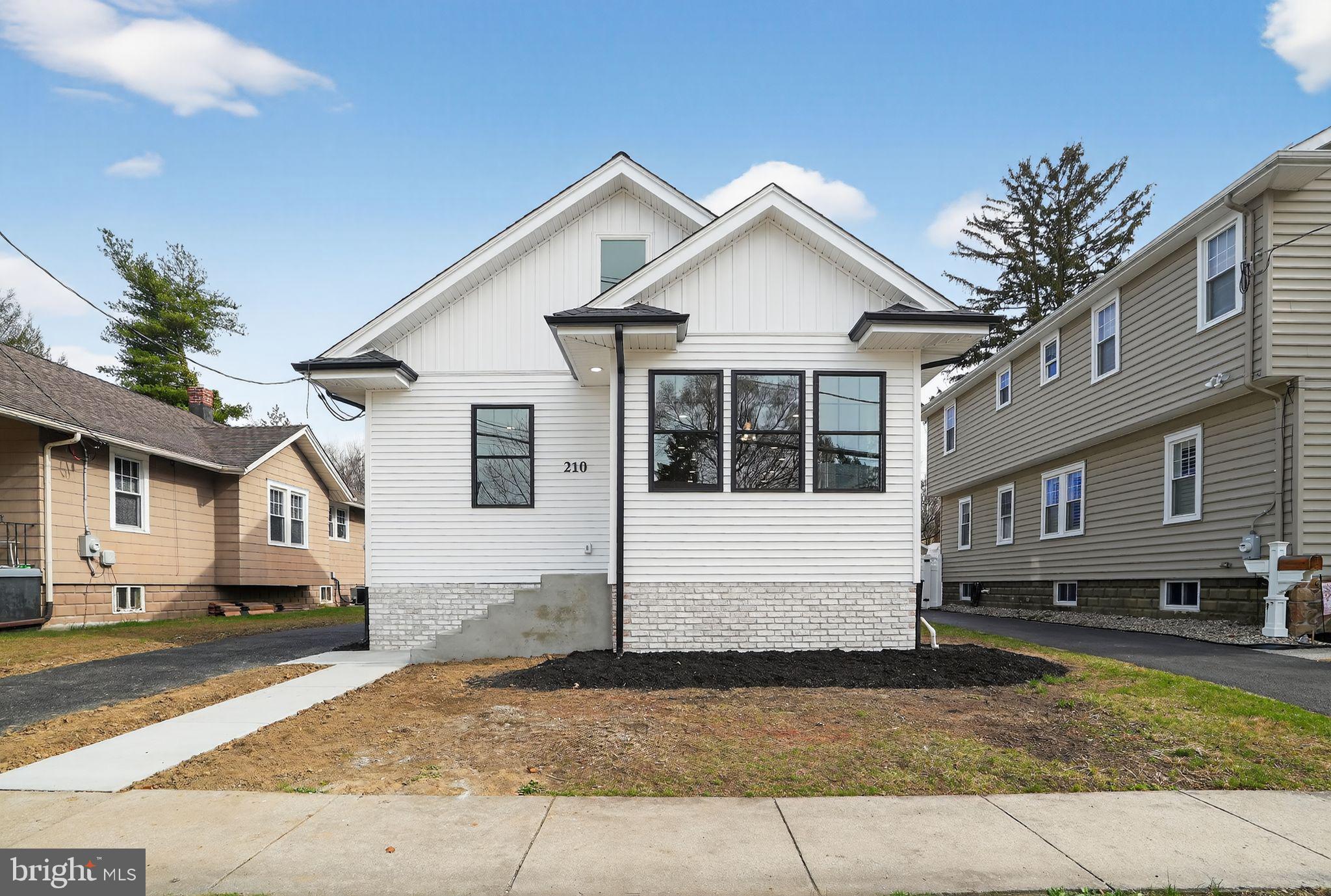 210 Carlisle Road Audubon, NJ 08106 - Photo 1 of 37