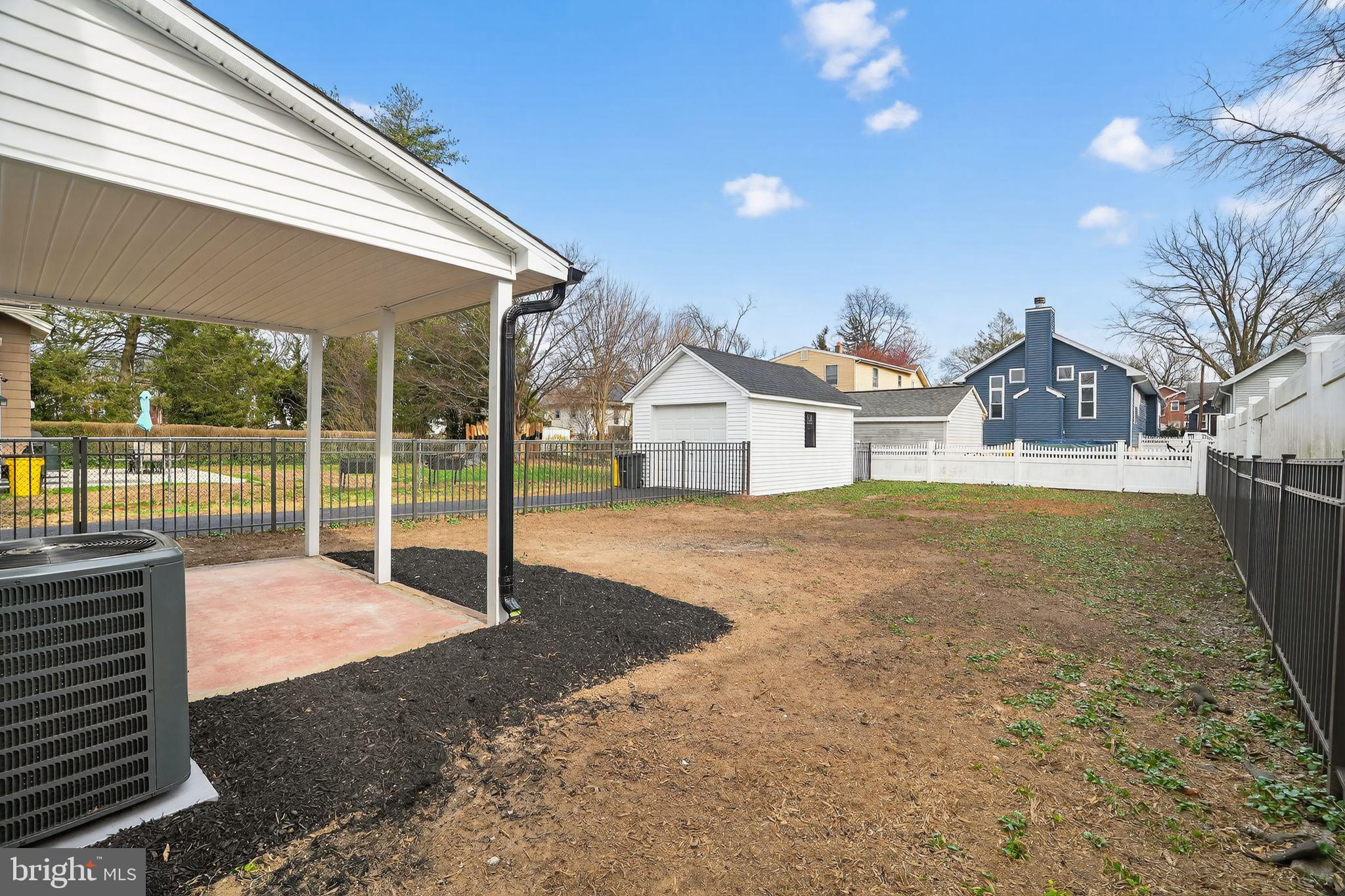 210 Carlisle Road Audubon, NJ 08106 - Photo 35 of 37 Covered Patio