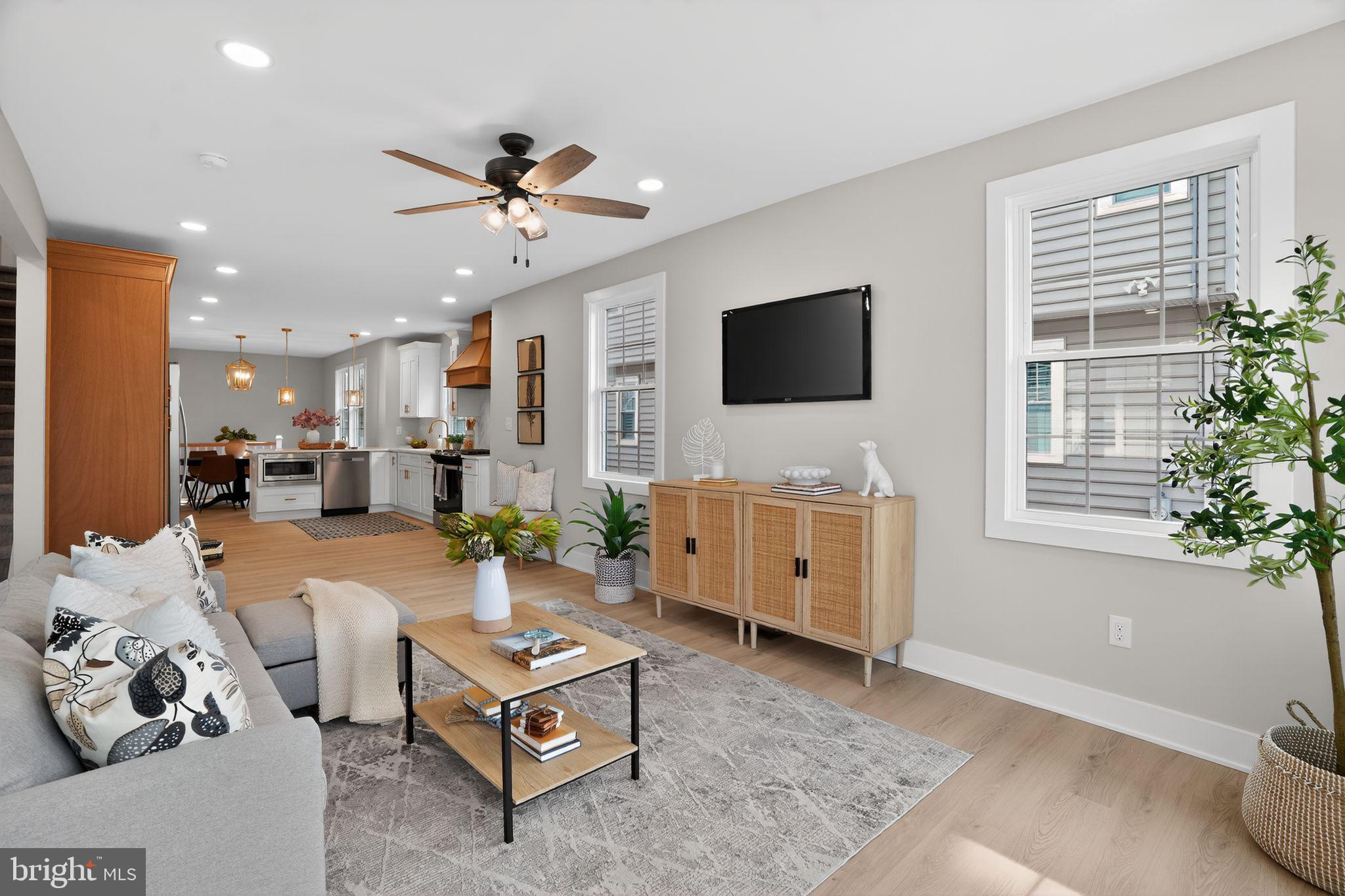 210 Carlisle Road Audubon, NJ 08106 - Photo 5 of 37 Living Room