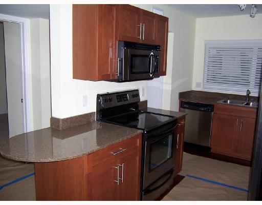 641 East Woolbright Road, Unit D104 Boynton Beach, FL 33435 - Photo 7 of 14 Additional Photo