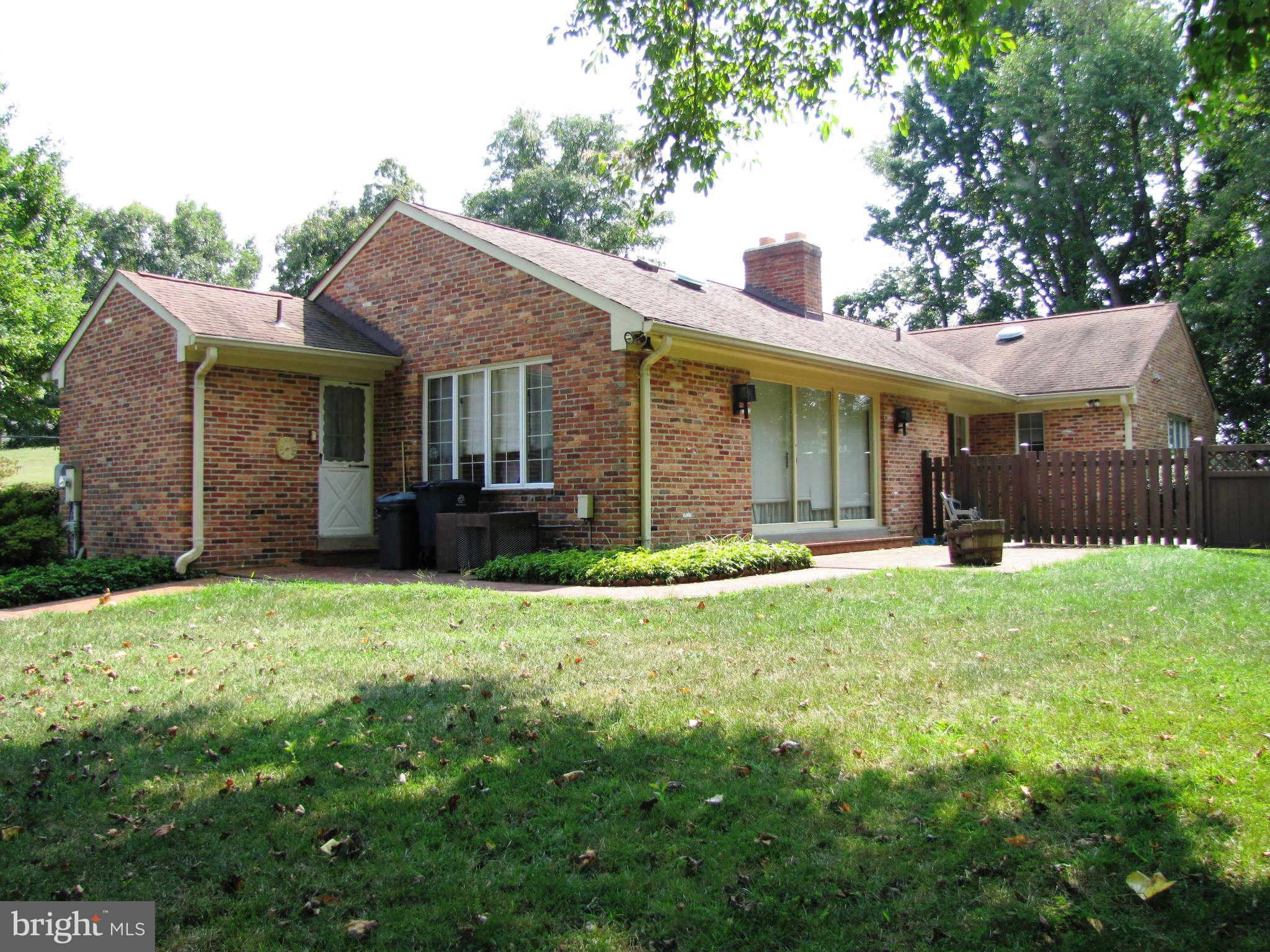 6106 Brooklyn Bridge Road Laurel, MD 20707 - Photo 4 of 26 Exterior (Rear)