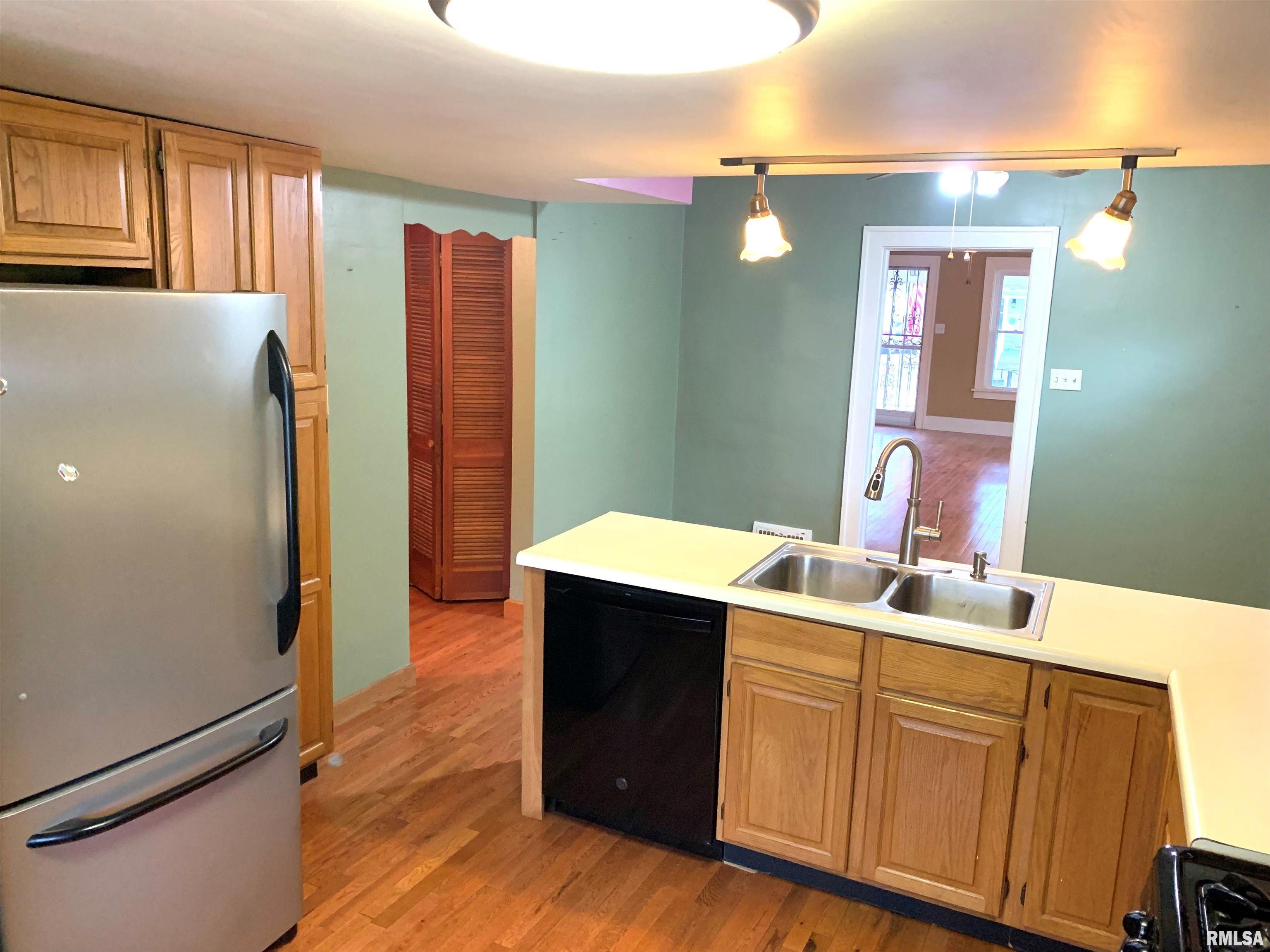 1409 South Walnut Street Springfield, IL 62704 - Photo 17 of 21