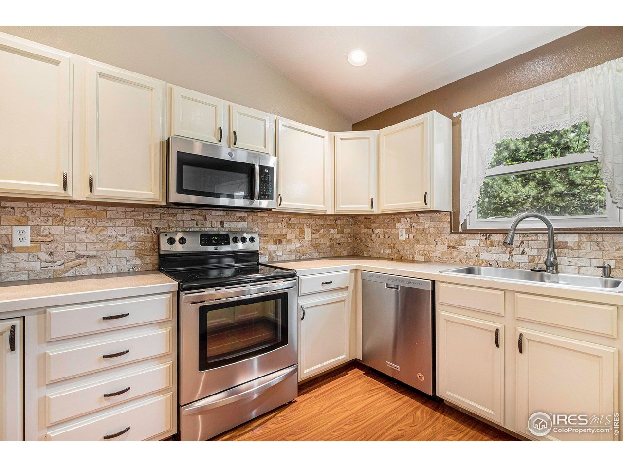 1225 Black Hawk Road Eaton, CO 80615 - Photo 8 of 32 Gallery Image 8
