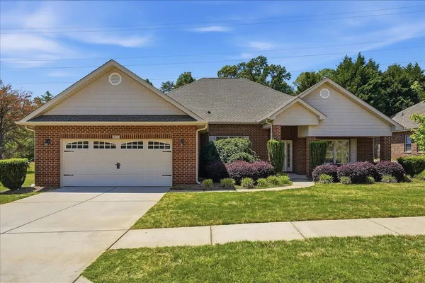 $348,000 | 572 Ellsmere Way, Moore, SC 29369