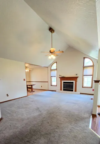 $1,900 | 477 Water Tower Road North, Manteno, IL 60950