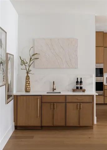 $17,000 | 806 Idlewood Drive, Tampa, FL 33609