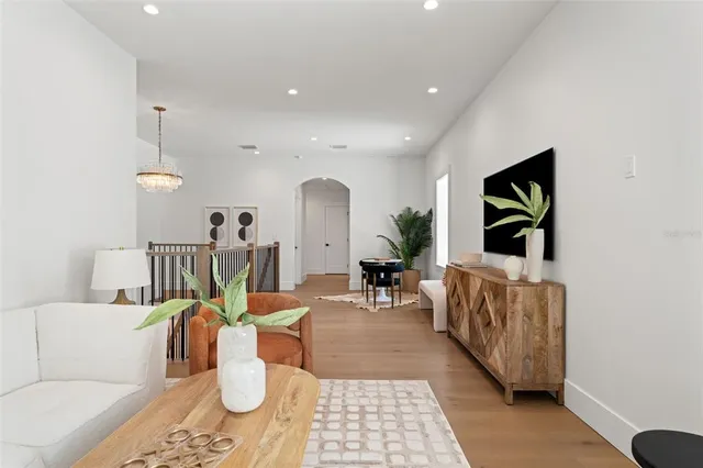 $17,000 | 806 Idlewood Drive, Tampa, FL 33609