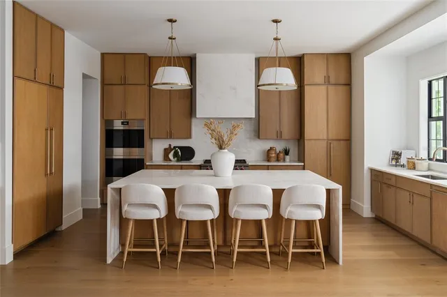 $17,000 | 806 Idlewood Drive, Tampa, FL 33609