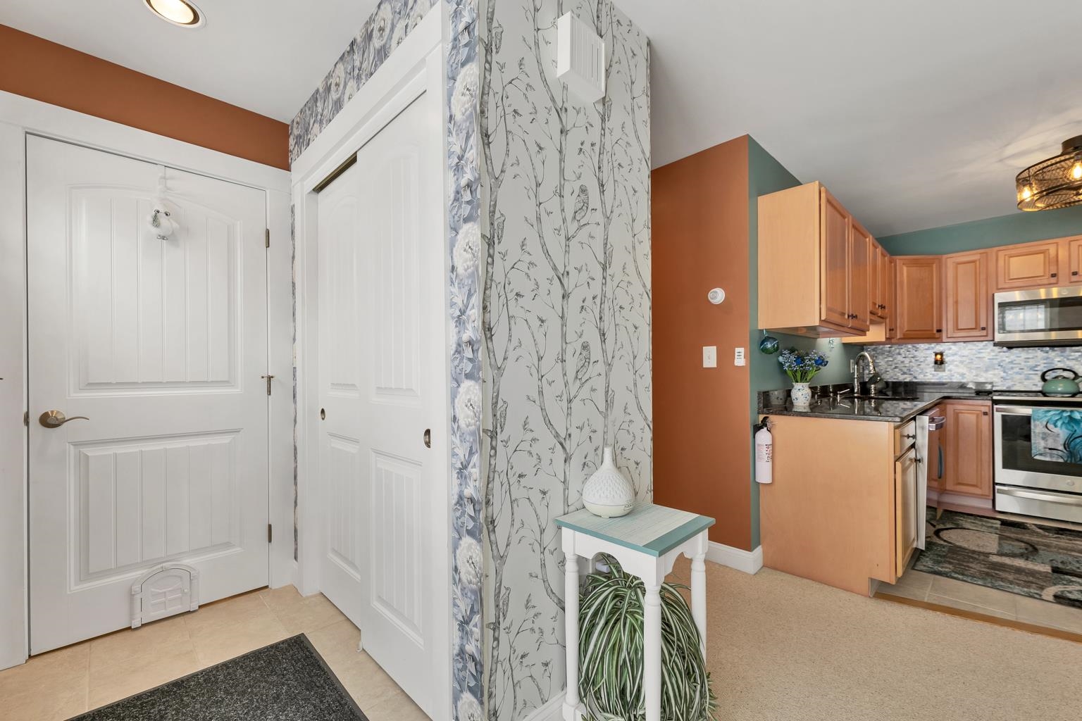 23 Falls Road, Unit 9 Thornton, NH 03285 - Photo 5 of 37