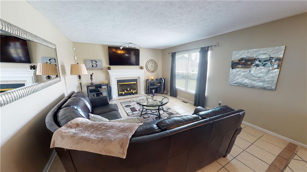 3347 Waterloo Drive Indianapolis, IN 46268 - Photo 10 of 41