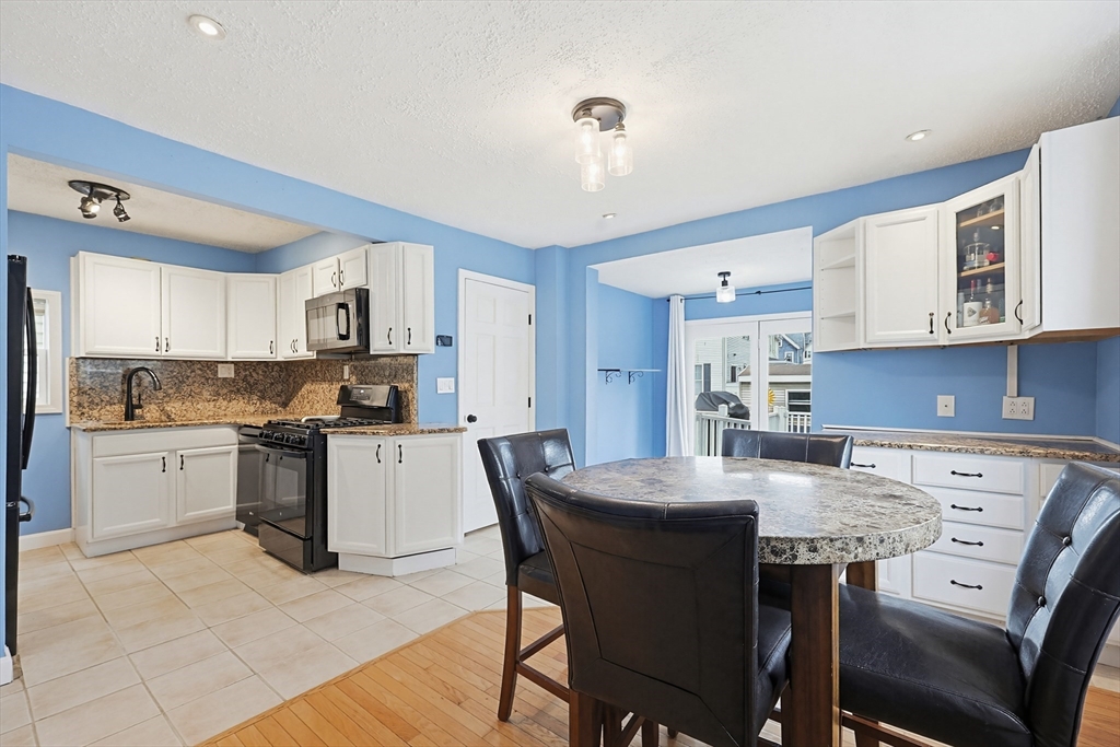 4 Webster Street Lynn, MA 01902 - Photo 3 of 31