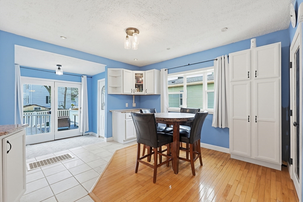 4 Webster Street Lynn, MA 01902 - Photo 4 of 31