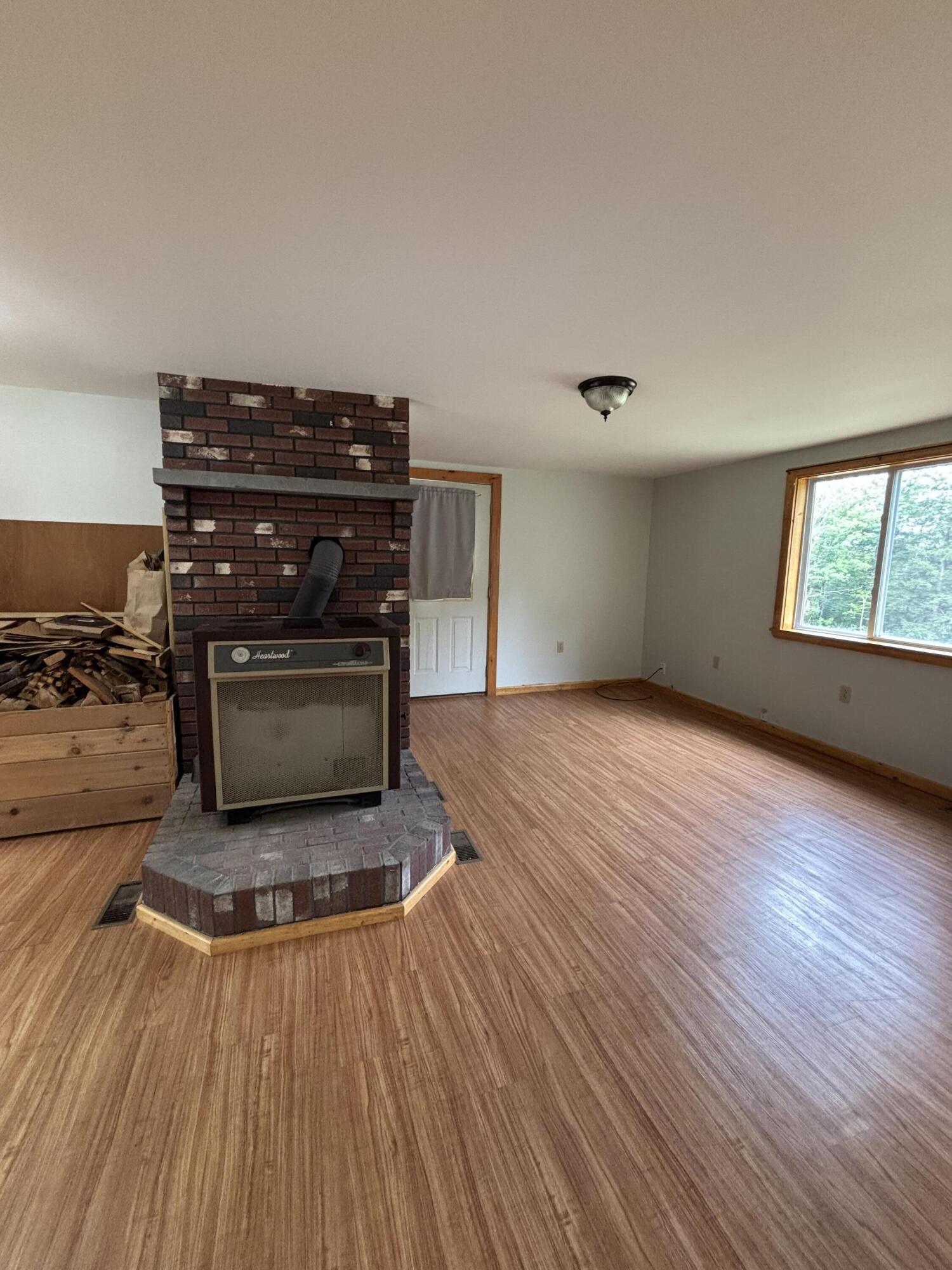 504 Neck Road Gardiner, ME 04345 - Photo 18 of 26 IMG_4679
