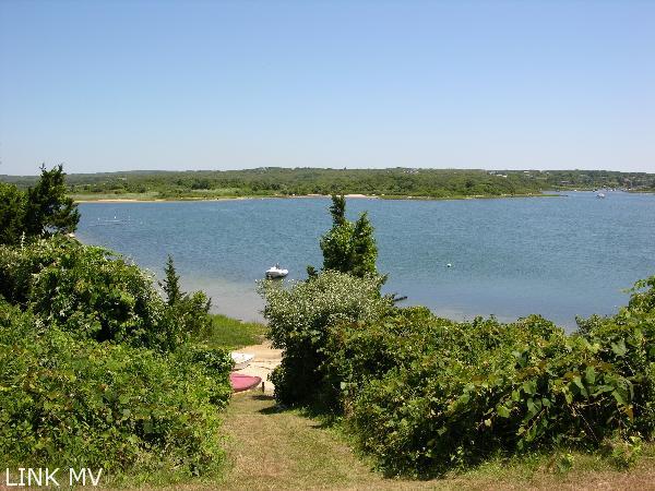 15 Clam Point Cove Road Chilmark, MA 02535 - Photo 7 of 9 http://d1qzqeyxiitrap.cloudfront.net/photos/16989/600/b932ece1.jpg