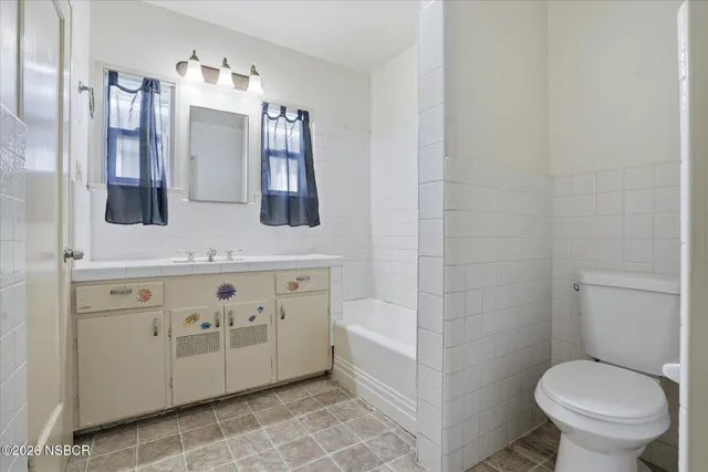 $625,000 | 308 West Mill Street, Santa Maria, CA 93458