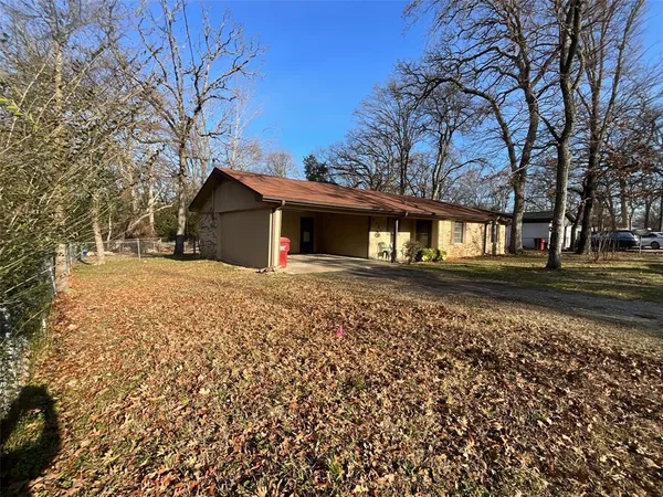 $1,775 | 1361 Shady Lane, Canton, TX 75103