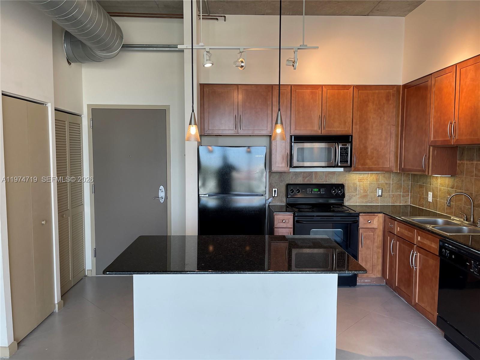 2001 Biscayne Boulevard, Unit 2616 Miami, FL 33137 - Photo 11 of 33