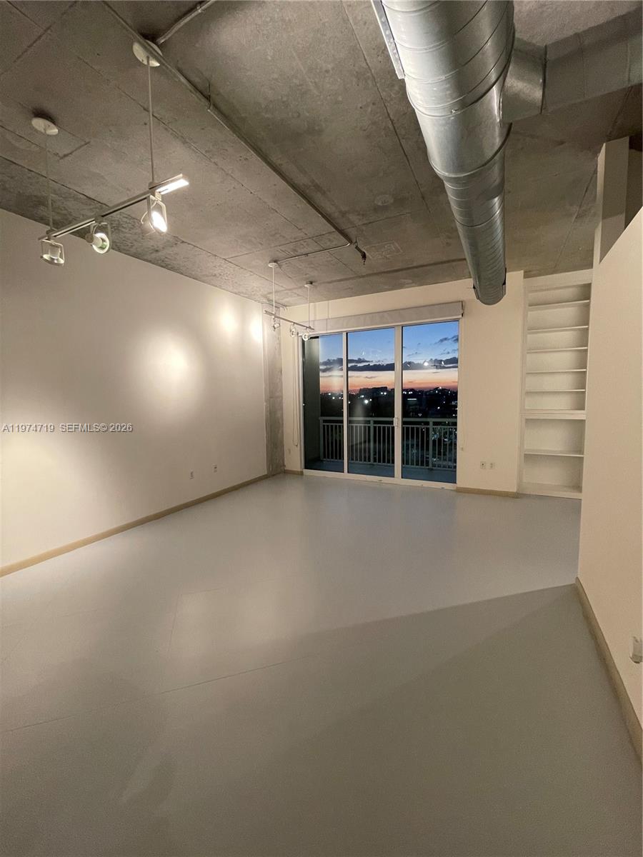 2001 Biscayne Boulevard, Unit 2616 Miami, FL 33137 - Photo 19 of 33