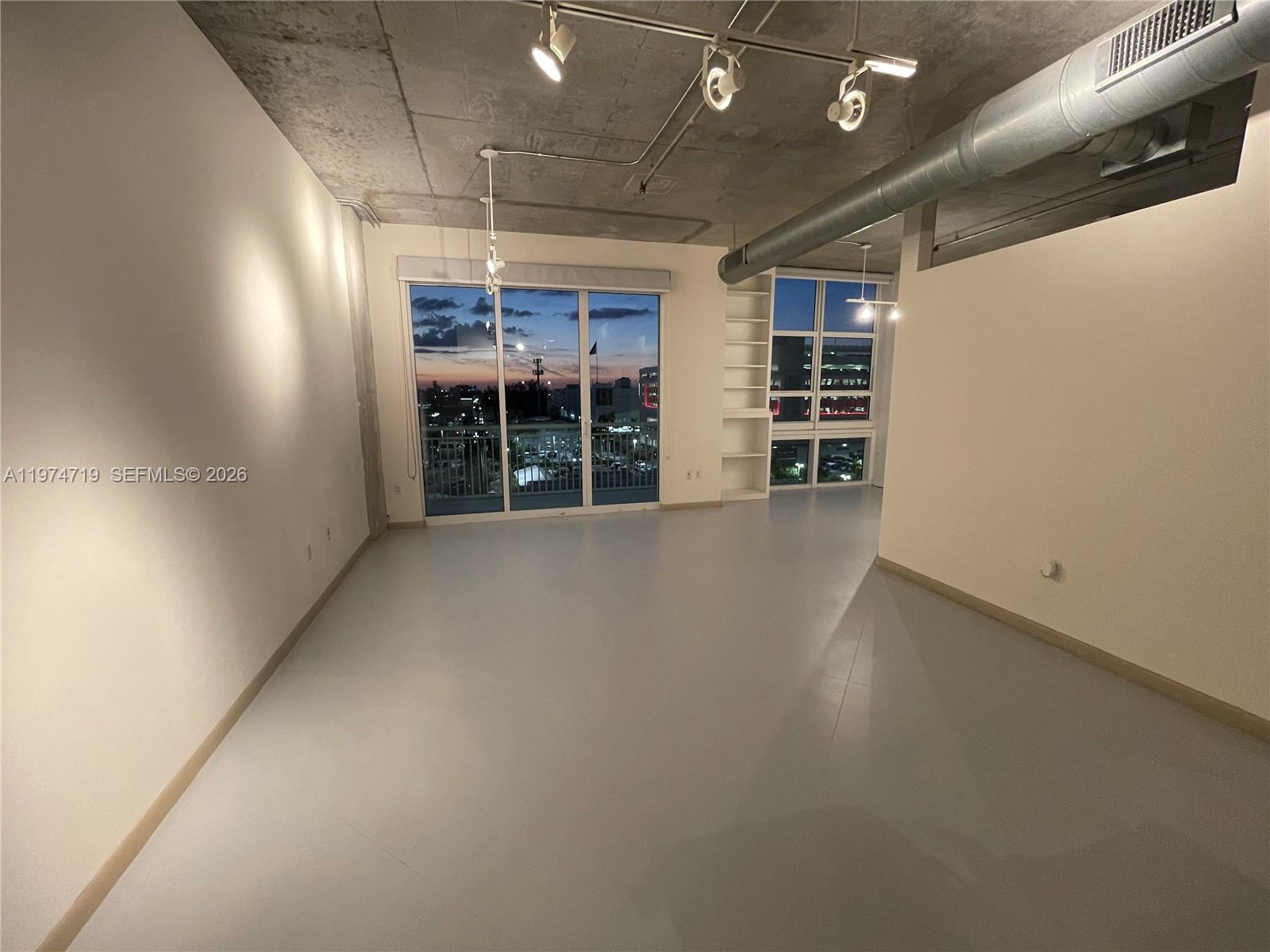 2001 Biscayne Boulevard, Unit 2616 Miami, FL 33137 - Photo 21 of 33