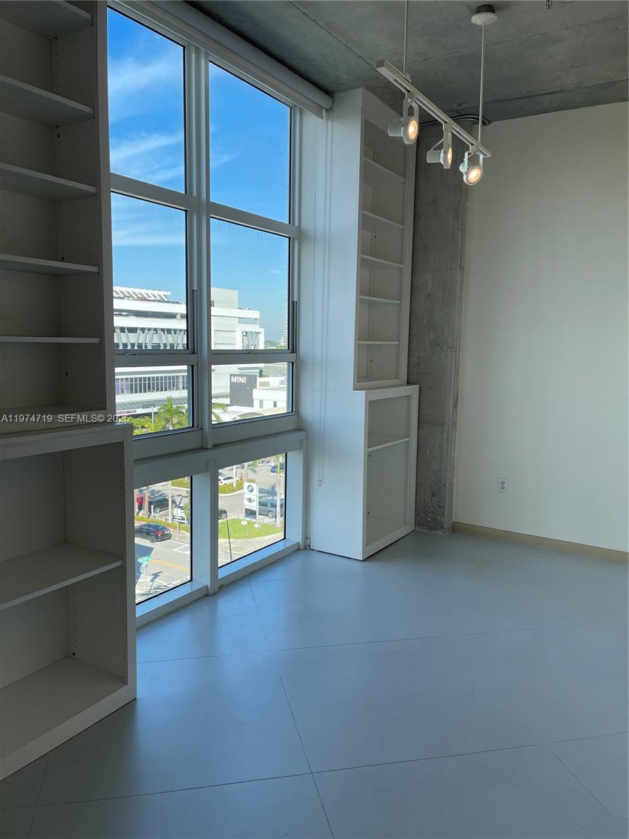 2001 Biscayne Boulevard, Unit 2616 Miami, FL 33137 - Photo 6 of 33