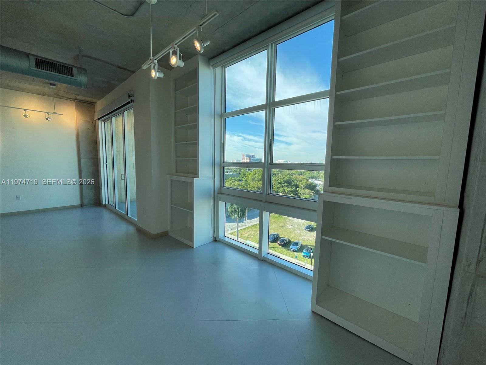 2001 Biscayne Boulevard, Unit 2616 Miami, FL 33137 - Photo 9 of 33