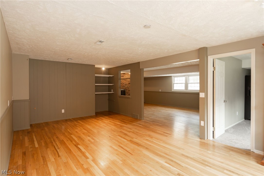 17001 Wing Road Chagrin Falls, OH 44023 - Photo 13 of 35 Gallery Image 13