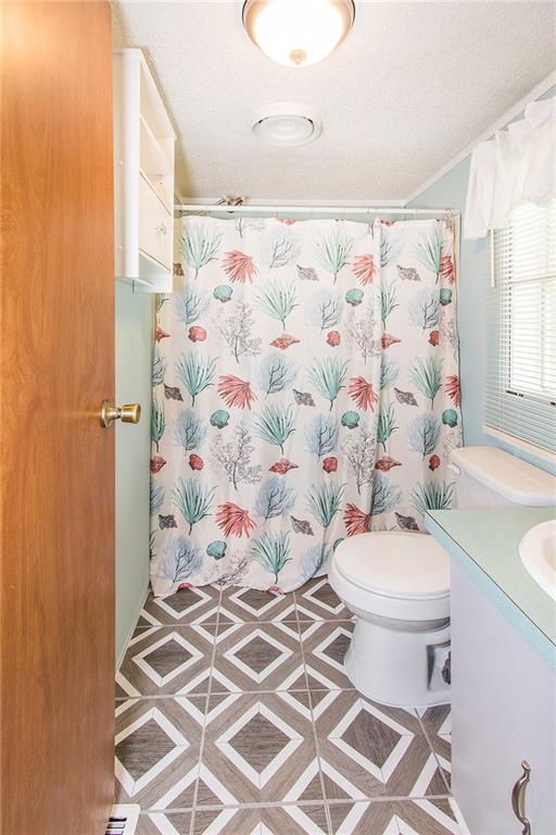 780 Donohoe Road Latrobe, PA 15650 - Photo 12 of 22 Gallery Image 12
