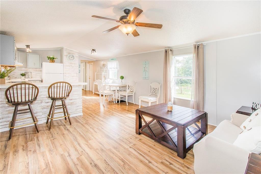 780 Donohoe Road Latrobe, PA 15650 - Photo 6 of 22 Gallery Image 6