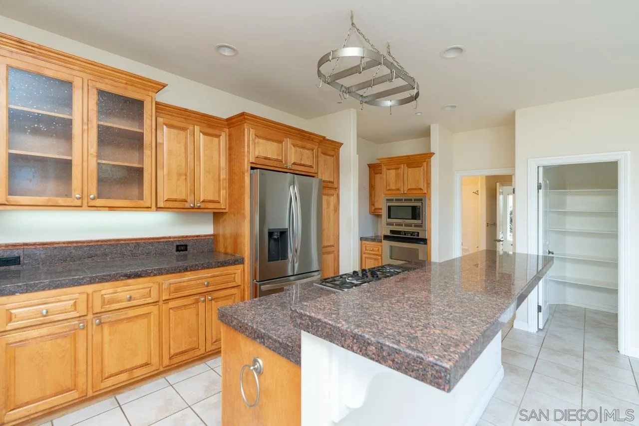 613 Carnation Lane Fallbrook, CA 92028 - Photo 16 of 26 Gallery Image 16