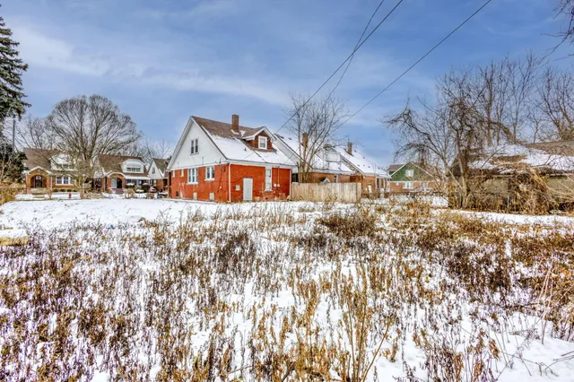 $1,650 | 19572 Alcoy Avenue, Detroit, MI 48205