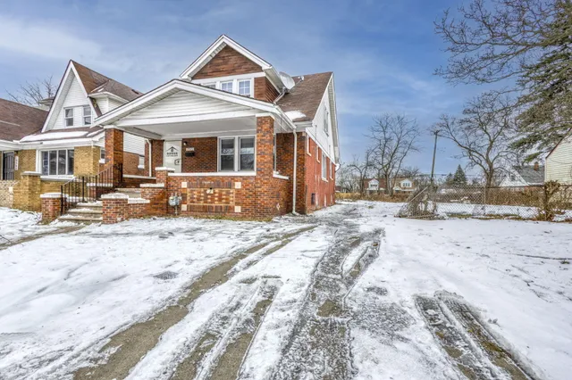 $1,650 | 19572 Alcoy Avenue, Detroit, MI 48205