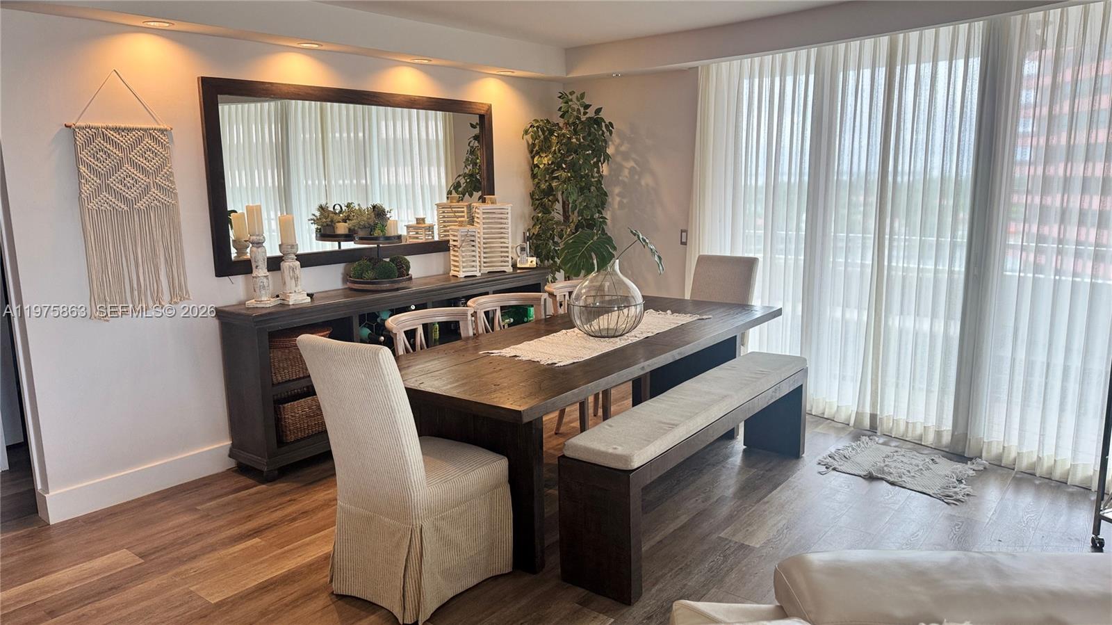 5161 Collins Avenue, Unit 1012 Miami Beach, FL 33140 - Photo 10 of 53