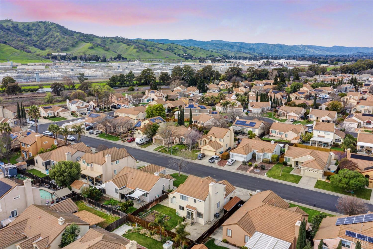 1030 Fox Hound Road Vacaville, CA 95687 - Photo 3 of 48