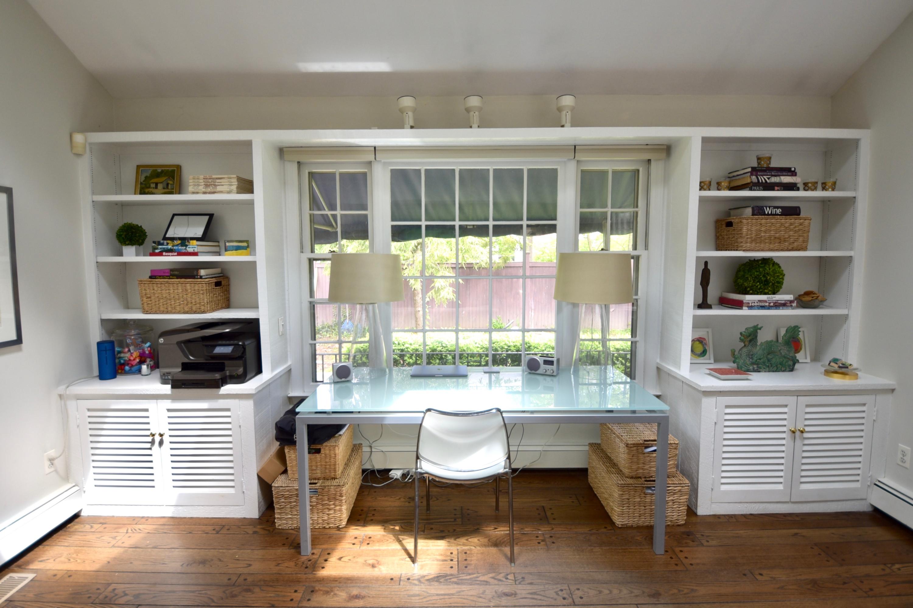 4 Hedge Row Darien, CT 06820 - Photo 5 of 15 a room with furniture and a window