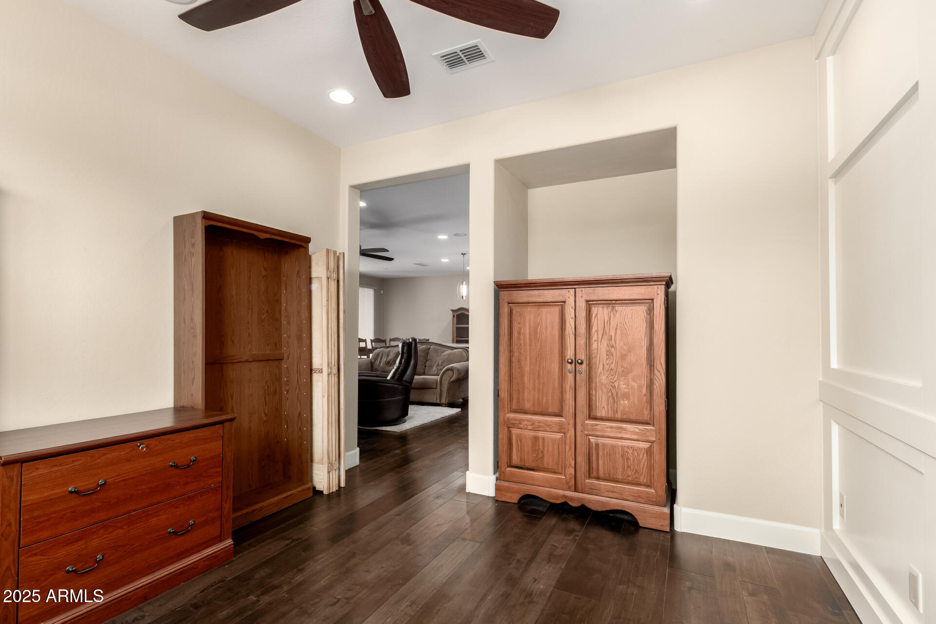 5754 North Aztec Drive Eloy, AZ 85131 - Photo 17 of 51 Den