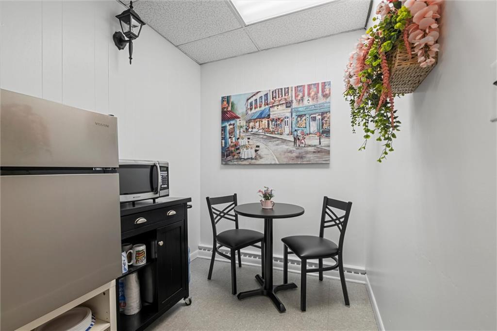 129 North Washington Street Butler, PA 16001 - Photo 16 of 42 a view of a workspace with furniture
