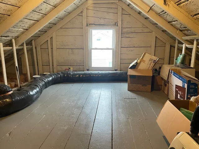 a view of front door and porch