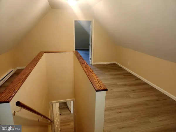 $3,600 | 538 Church Road, Unit 5, Elkins Park, PA 19027