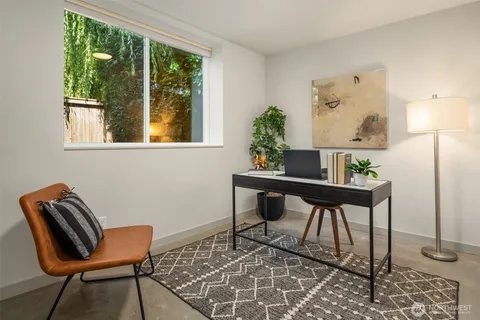 $1,549,880 | 8509 Burke Avenue North, Seattle, WA 98103
