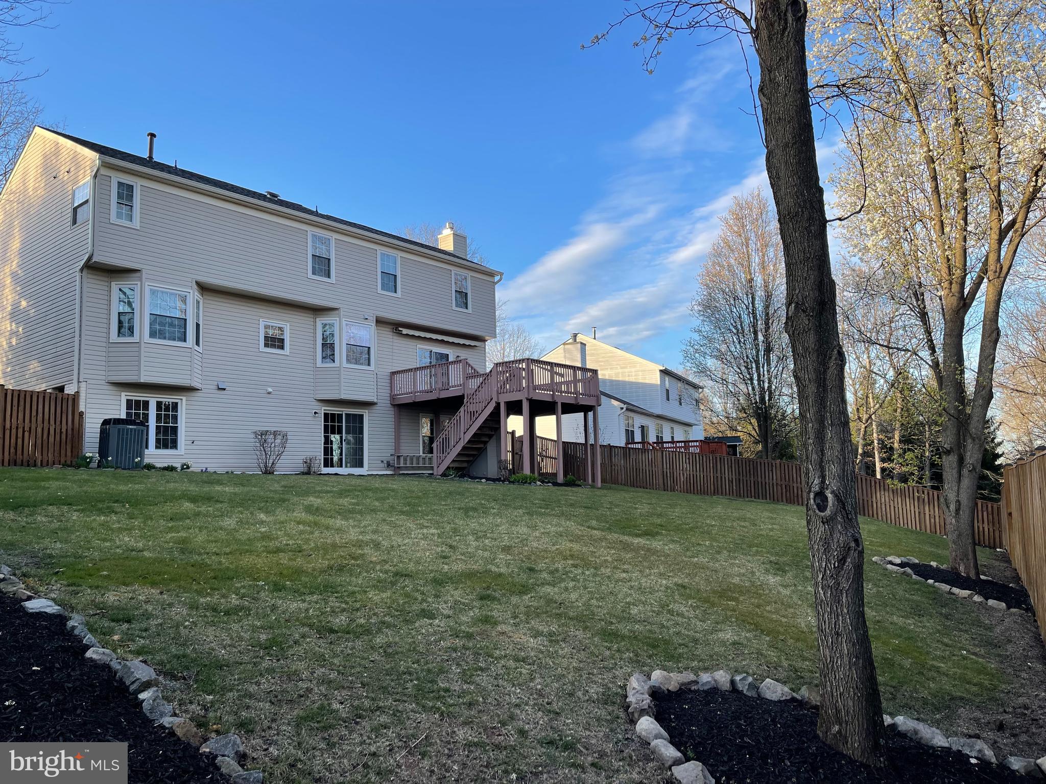 8695 Ruby Rise Place Bristow, VA 20136 - Photo 8 of 37 View of Back