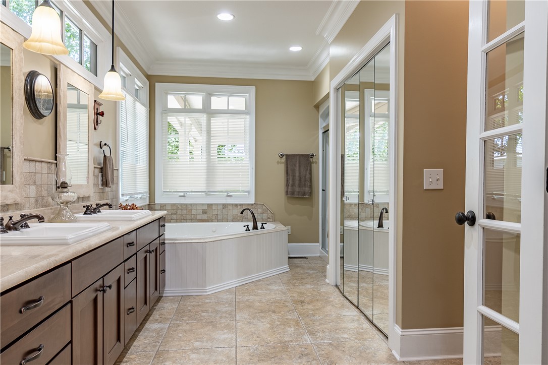 255 Oak Road Piedmont, SC 29673 - Photo 21 of 50 Gallery Image 21
