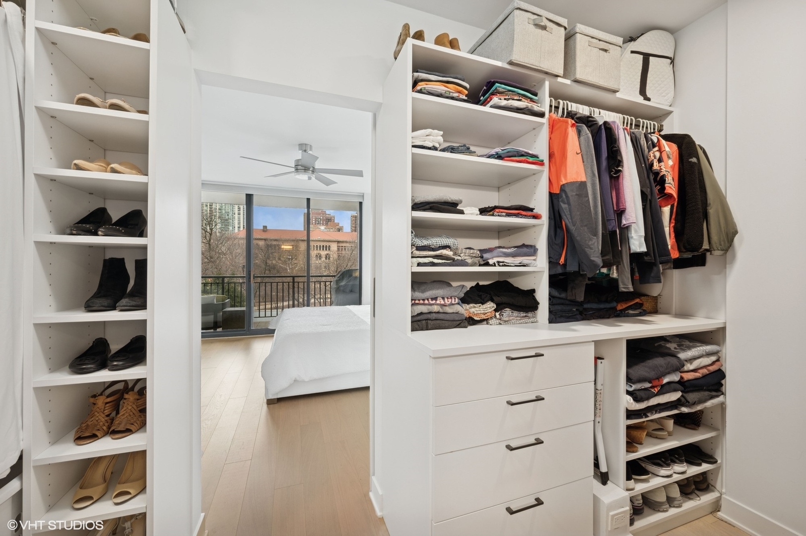 55 West Delaware Place, Unit 413 Chicago, IL 60610 - Photo 20 of 29