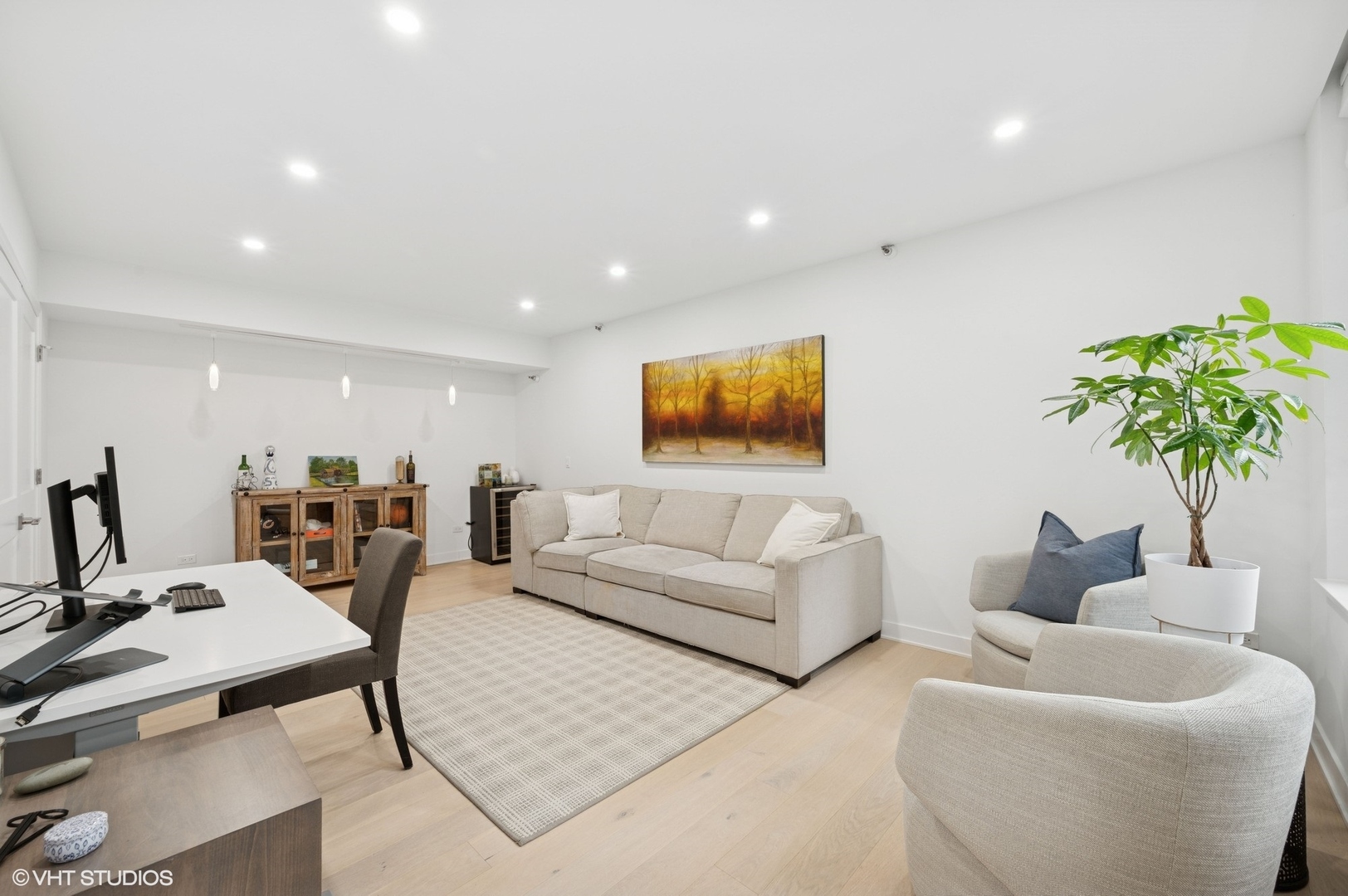 55 West Delaware Place, Unit 413 Chicago, IL 60610 - Photo 22 of 29